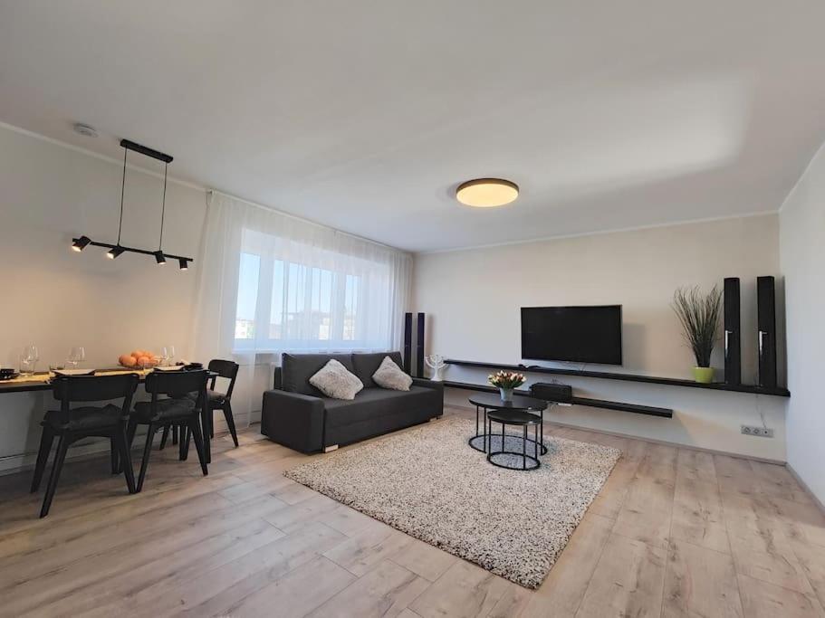 Lai Apartment In City Center Of Rakvere Ngoại thất bức ảnh